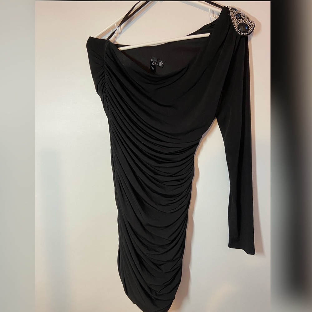 Black Bodycon One-Shoulder Windsor Dress Large